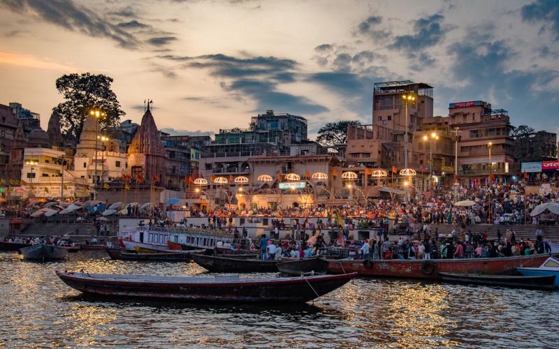 assets/images/Varanasi.jpg